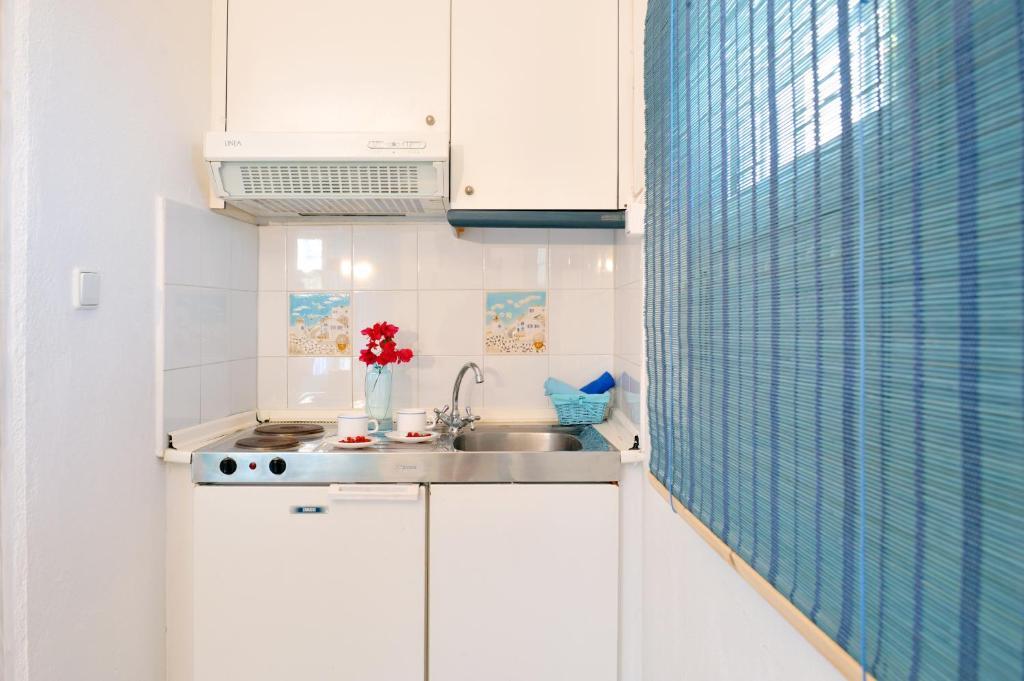 Aiolis Studios Porto Koufo Oda fotoğraf